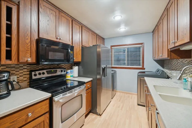 $280,000 | 1663 South 100th Street, West Allis, WI 53214