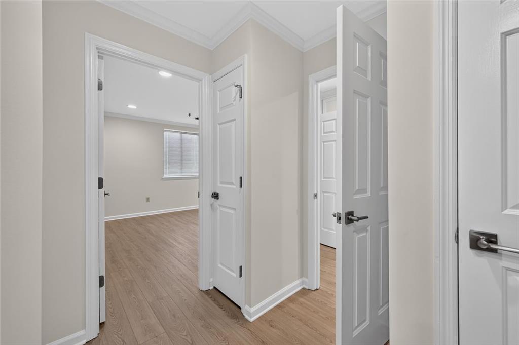 300 Johnson Ferry Road, Unit B603 Sandy Springs, GA 30328 - Photo 11 of 30 Gallery Image 11