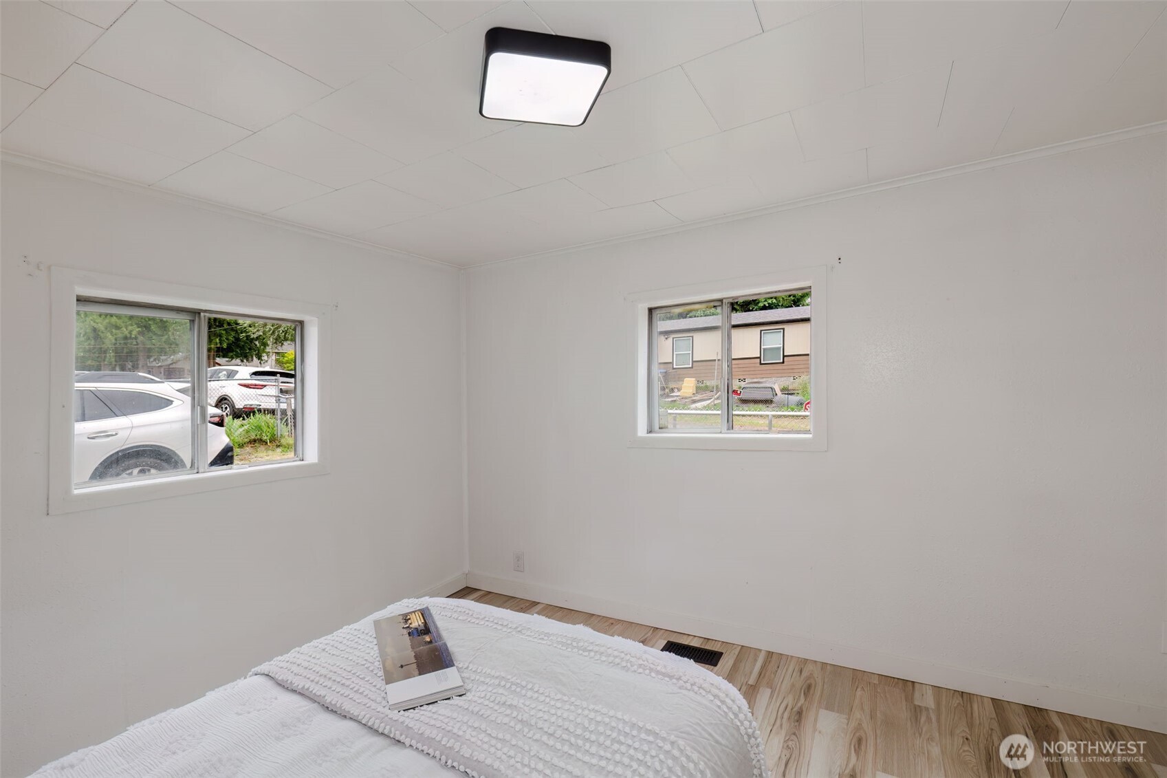 54 Sunnyhill Road West Bremerton, WA 98312 - Photo 13 of 28