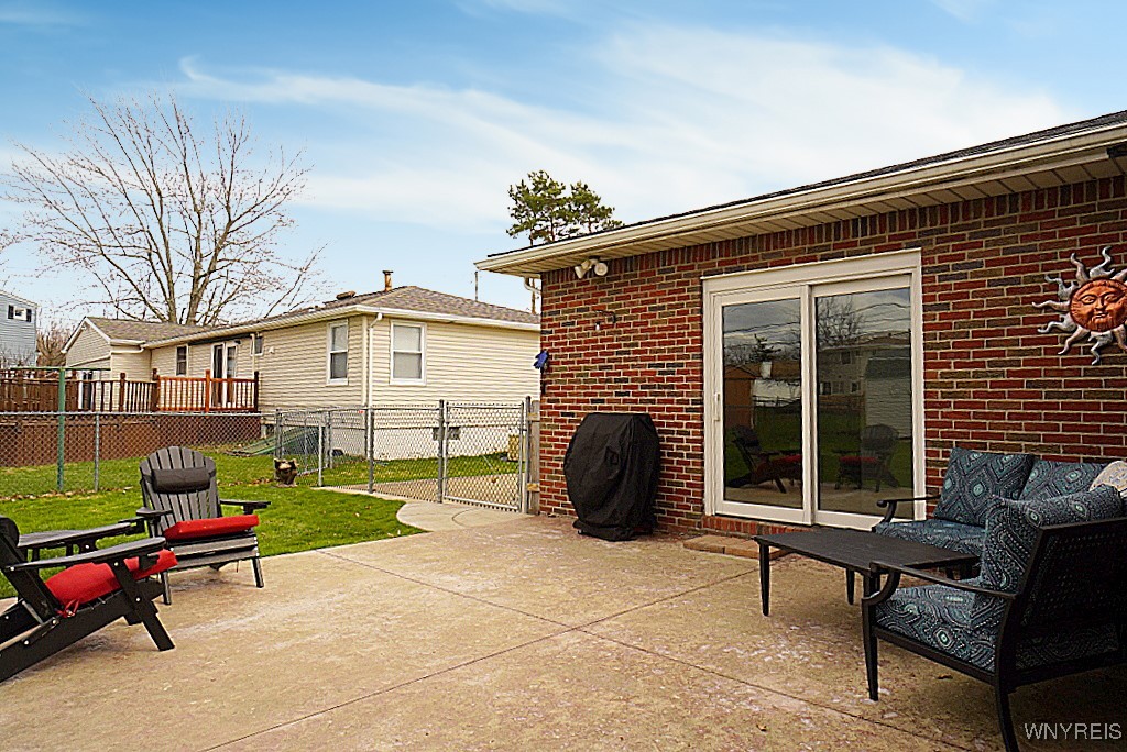 15 Schaefer Road West Seneca, NY 14224 - Photo 34 of 48 concrete patio off the family room