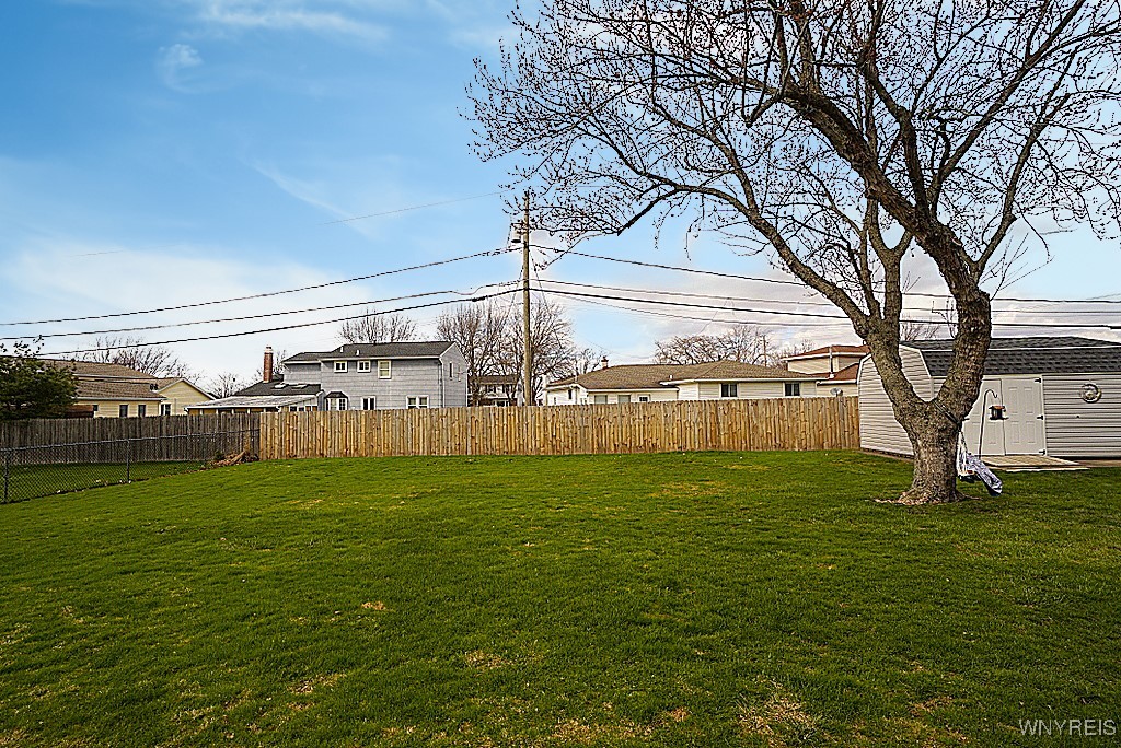 15 Schaefer Road West Seneca, NY 14224 - Photo 39 of 48 fully fenced