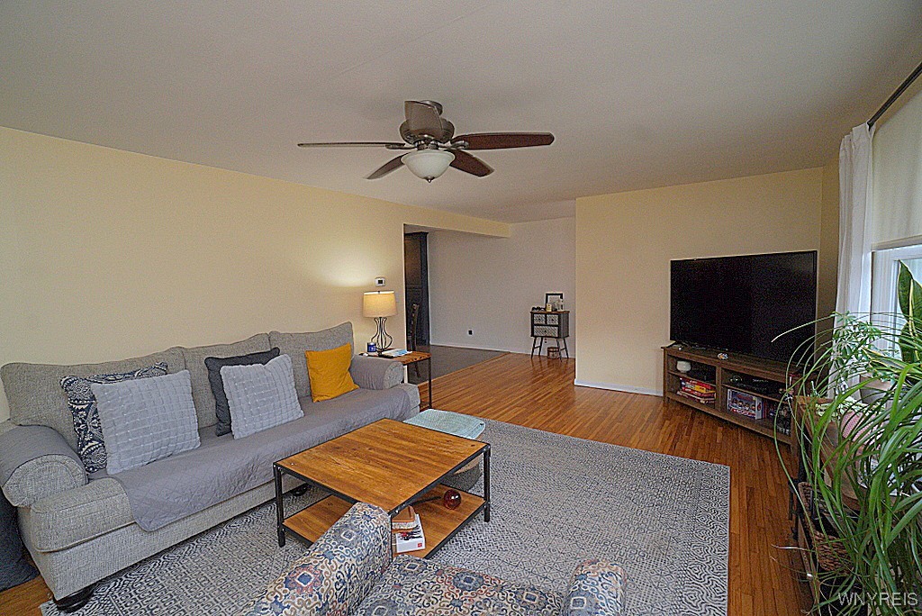 15 Schaefer Road West Seneca, NY 14224 - Photo 9 of 48 nice ceiling fan