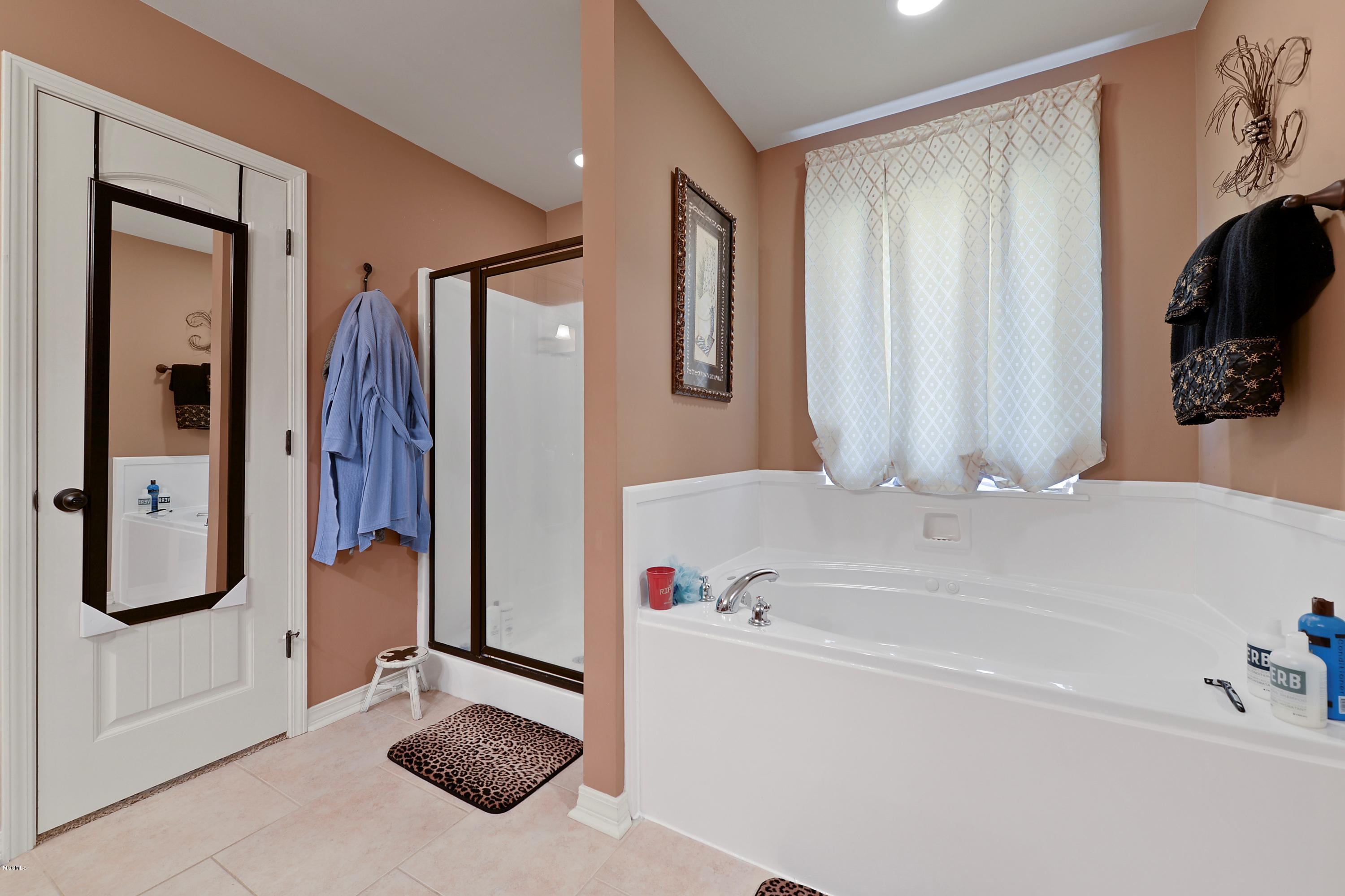13719 Ridgehaven Way Gulfport, MS 39503 - Photo 15 of 26 015
