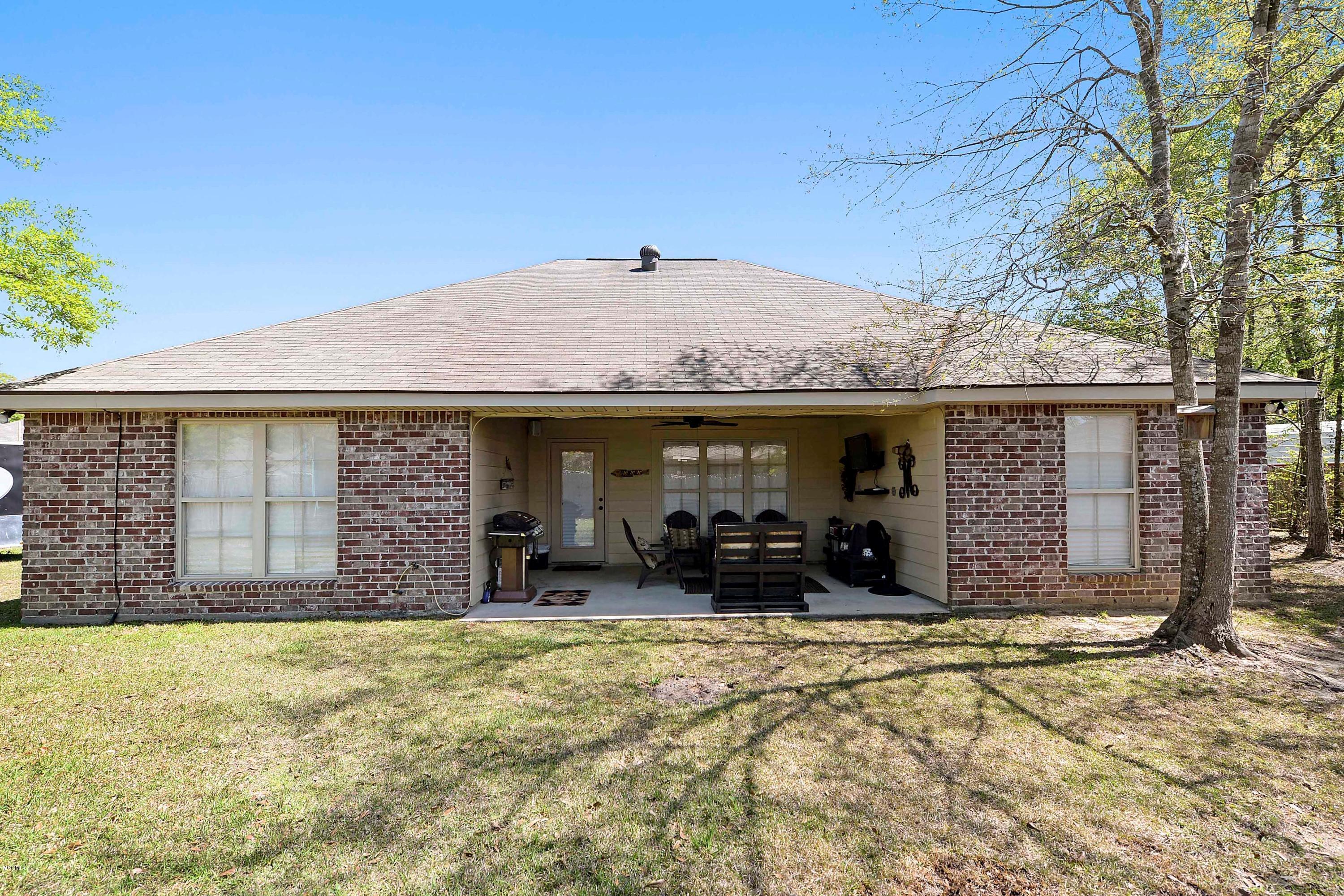 13719 Ridgehaven Way Gulfport, MS 39503 - Photo 24 of 26 024