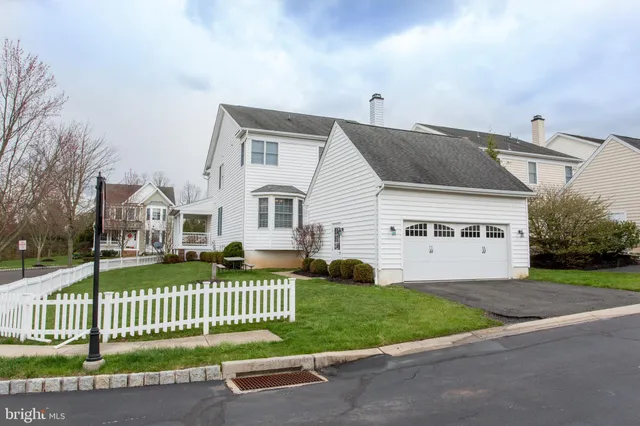 $4,100 | 214 Cambridge Place, Chalfont, PA 18914