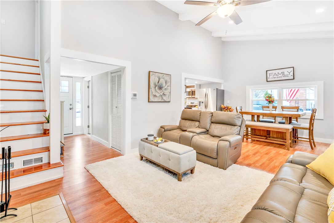 3576 Mendon Road Cumberland, RI 02864 - Photo 4 of 39