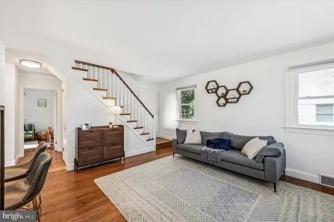 $419,000 | 512 Media Parkway, Wallingford, PA 19086