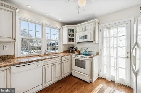 $419,000 | 512 Media Parkway, Wallingford, PA 19086