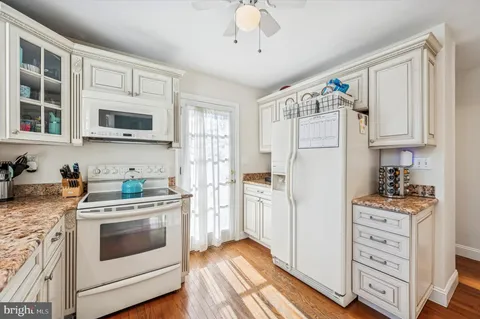 $419,000 | 512 Media Parkway, Wallingford, PA 19086