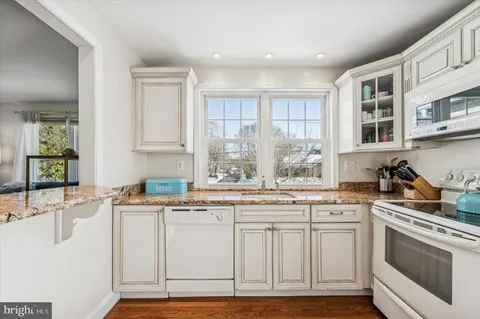 $419,000 | 512 Media Parkway, Wallingford, PA 19086