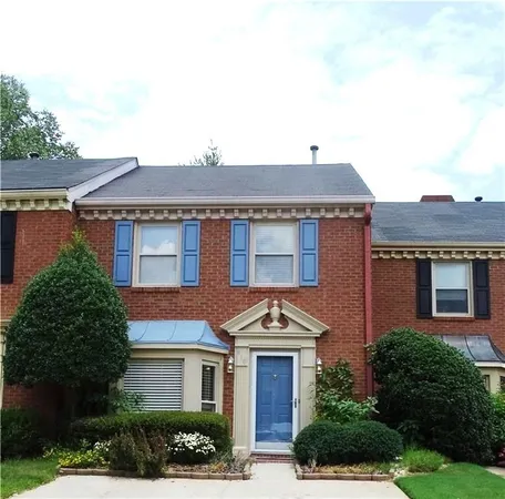 $2,350 | 410 Forestgate Court, Atlanta, GA 30350
