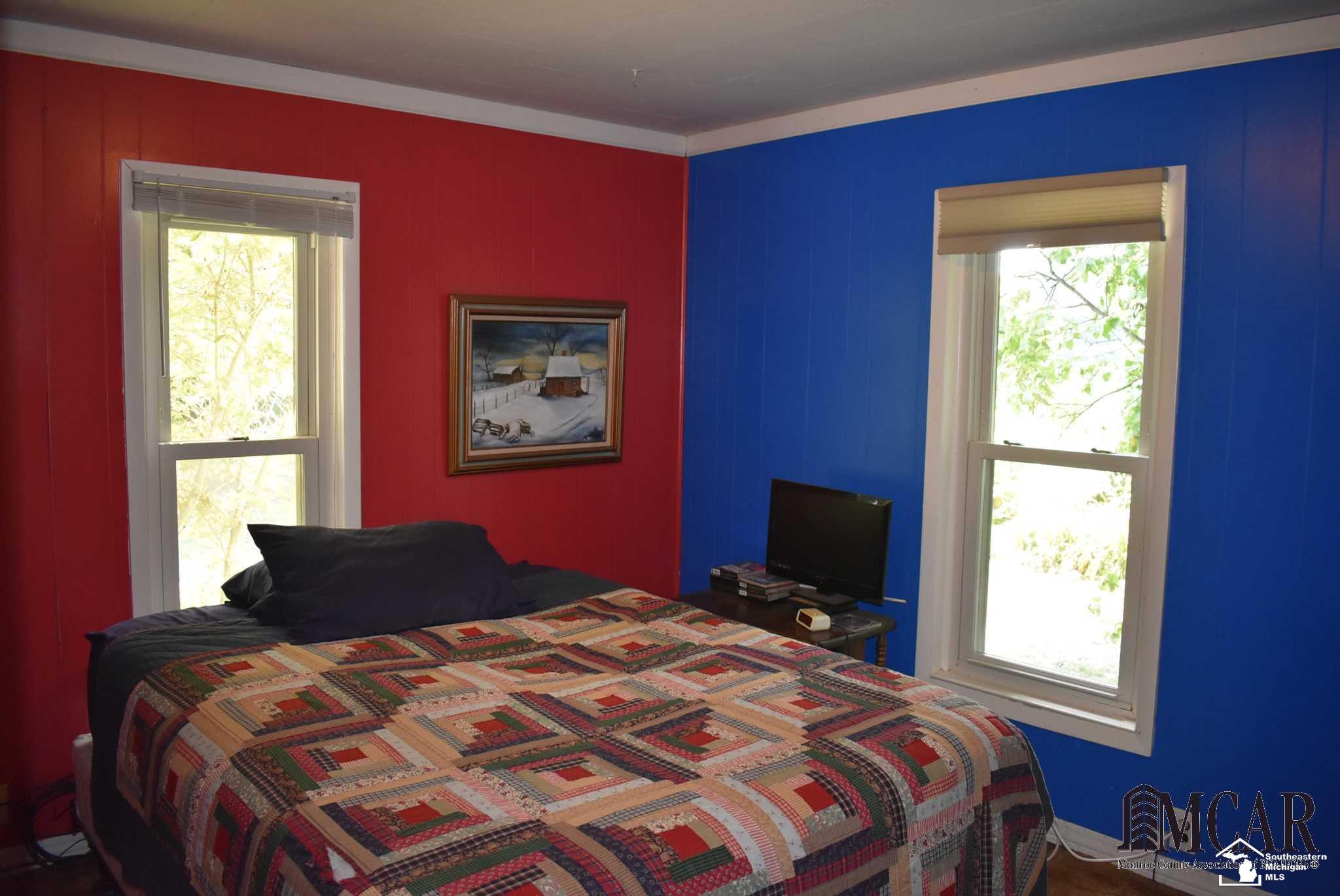 12169 Oelke Road Maybee, MI 48159 - Photo 18 of 37 21480225-17.JPG