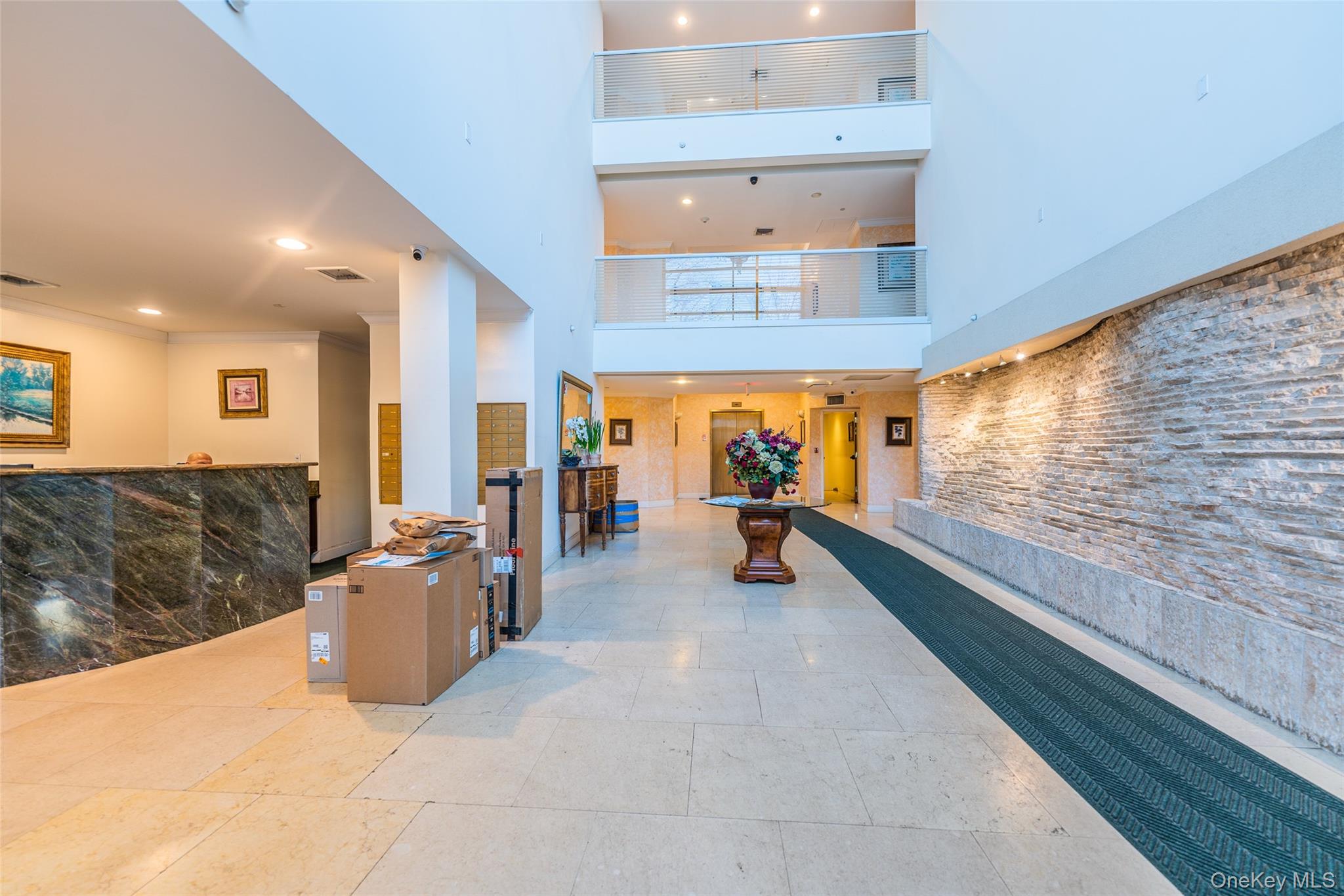 171 Great Neck Road, Unit 1F Great Neck, NY 11021 - Photo 5 of 19