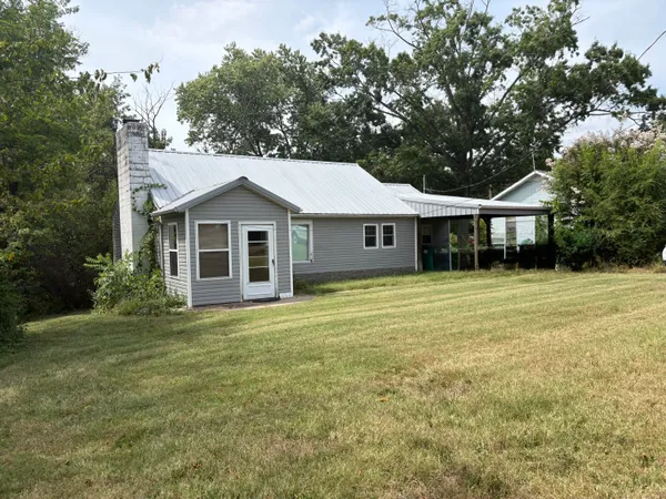 $94,900 | 1003 Cedar Avenue, Cabool, MO 65689