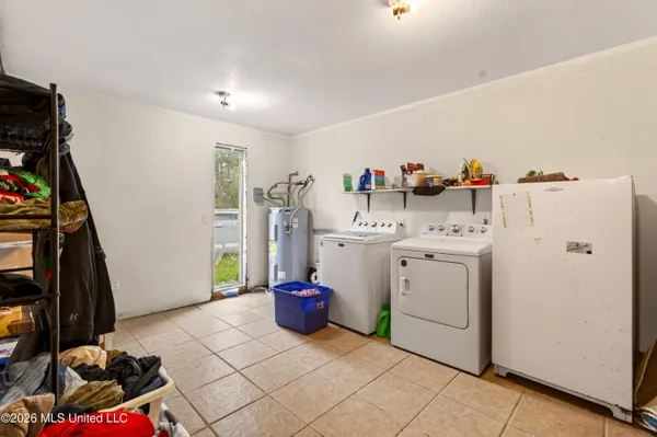 $320,000 | 42 Dead End Road, Carriere, MS 39426