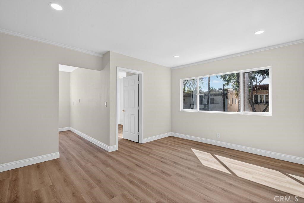 925 East Appleton Street Long Beach, CA 90802 - Photo 5 of 18