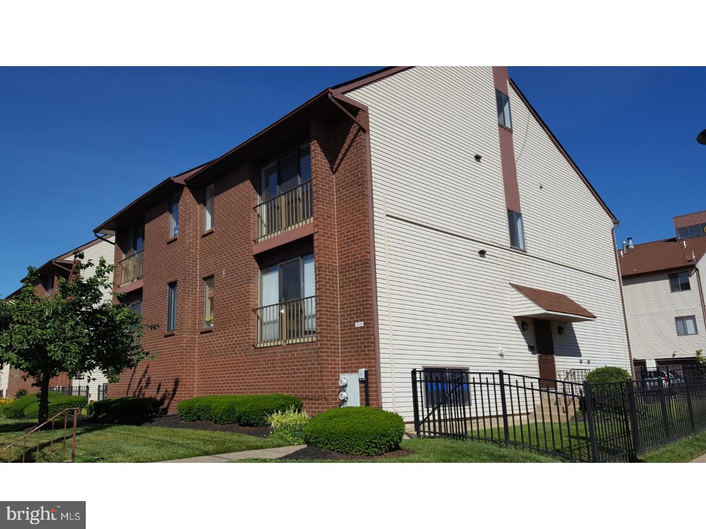 9586 State Rd., Unit B Philadelphia, PA 19114 - Photo 2 of 21 Gallery Image 2