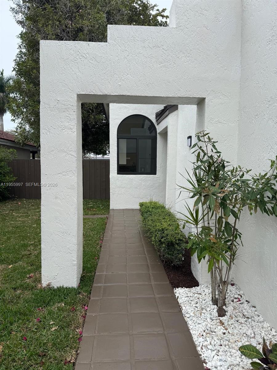 11260 Southwest 157th Court Miami, FL 33196 - Photo 2 of 5