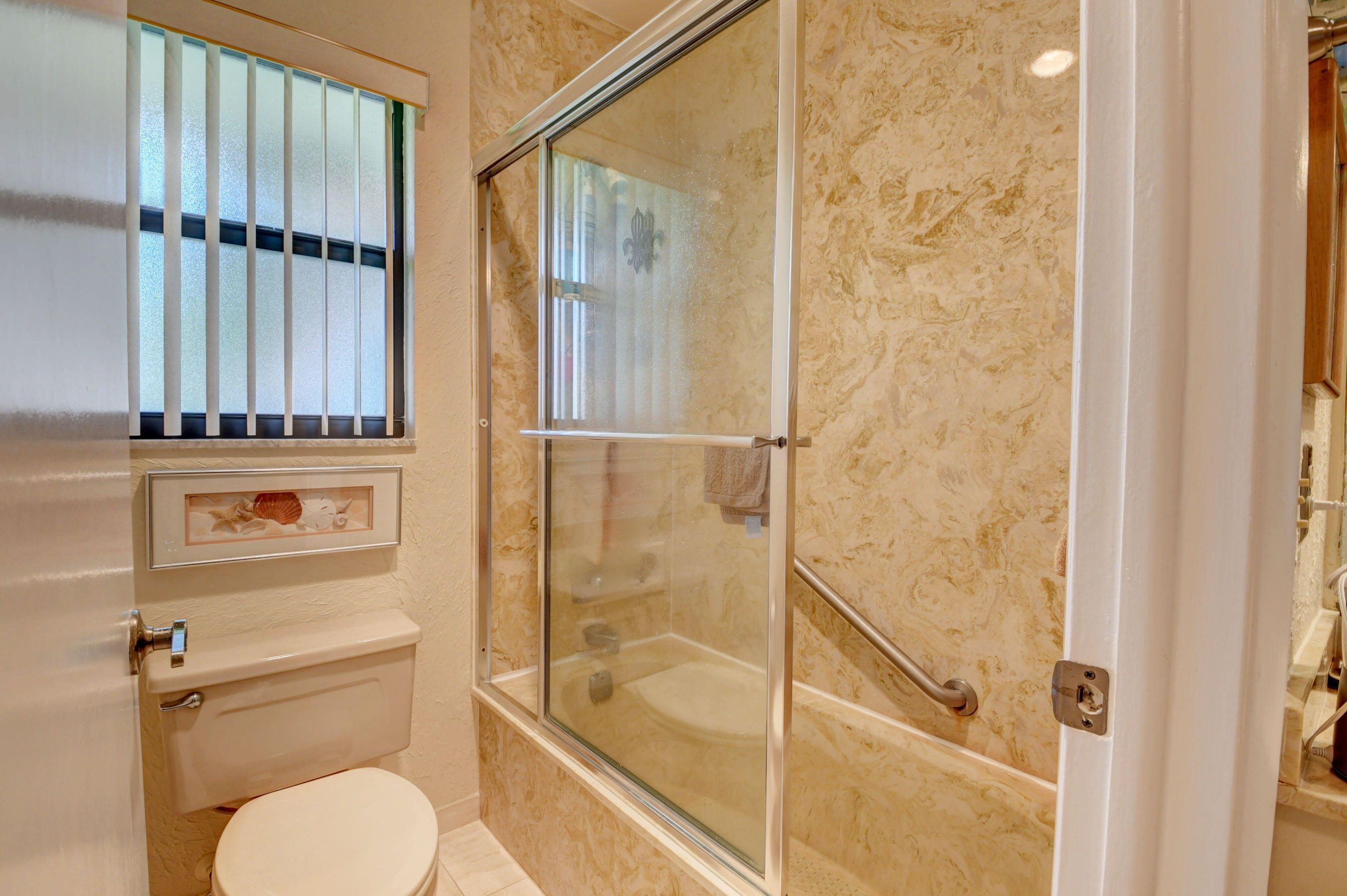 7783 Lakeside Boulevard, Unit G704 Boca Raton, FL 33434 - Photo 23 of 40 Primary