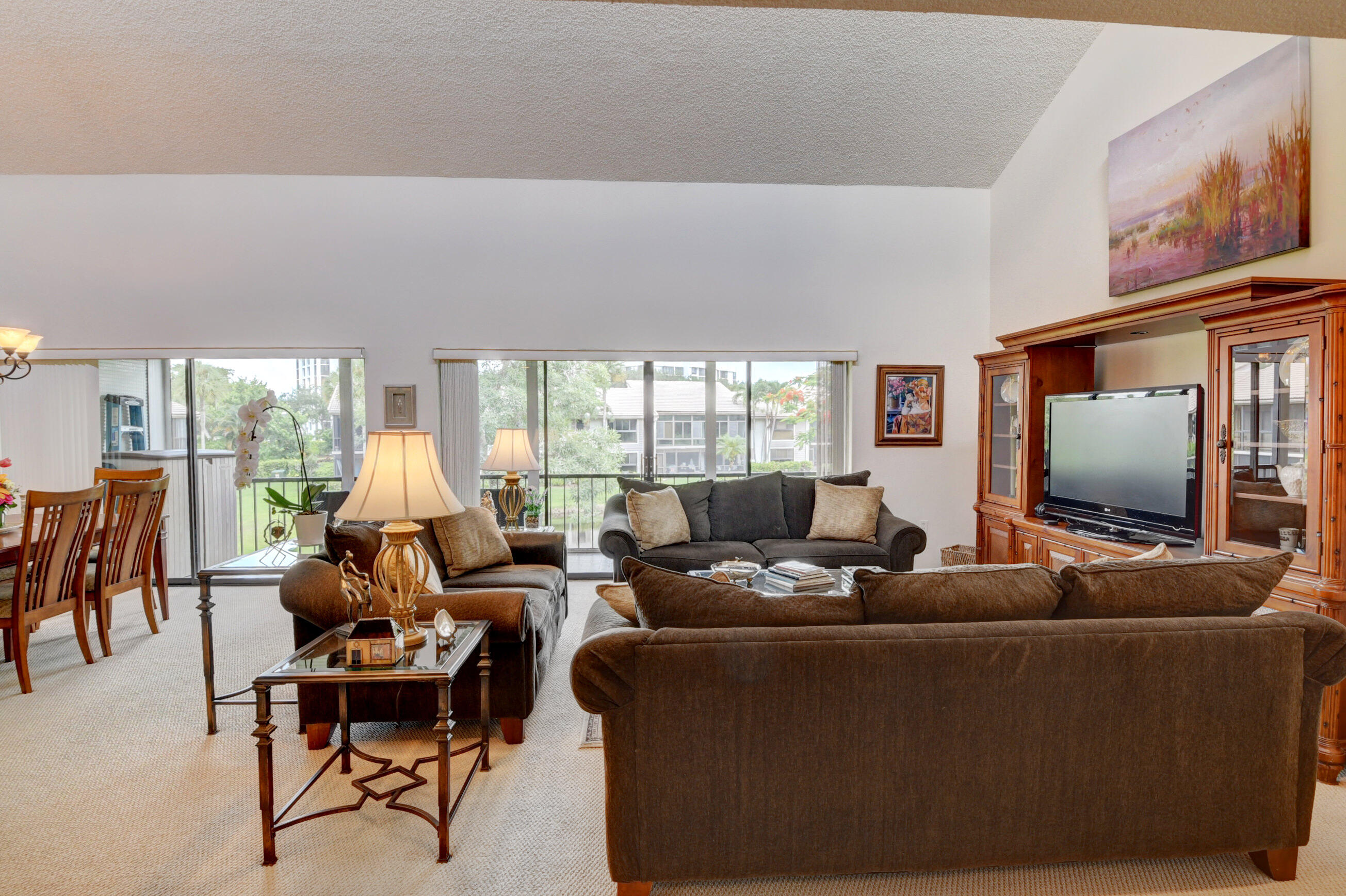 7783 Lakeside Boulevard, Unit G704 Boca Raton, FL 33434 - Photo 4 of 40 Living