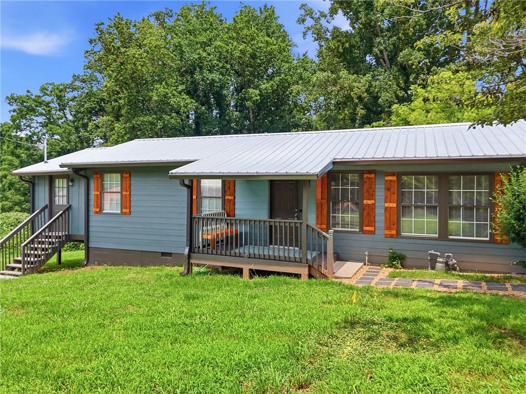 165 Cherokee Avenue Nelson, GA 30151 - Photo 1 of 52