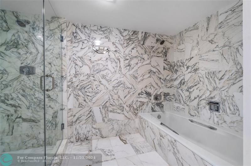 350 South Ocean Boulevard, Unit 5D Boca Raton, FL 33432 - Photo 15 of 35 a bathroom with shower