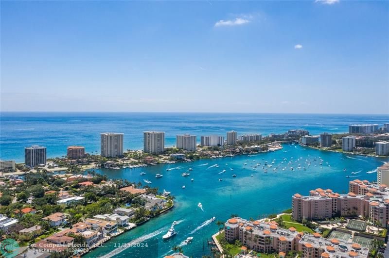 350 South Ocean Boulevard, Unit 5D Boca Raton, FL 33432 - Photo 32 of 35 a terrace with outdoor seating and city view