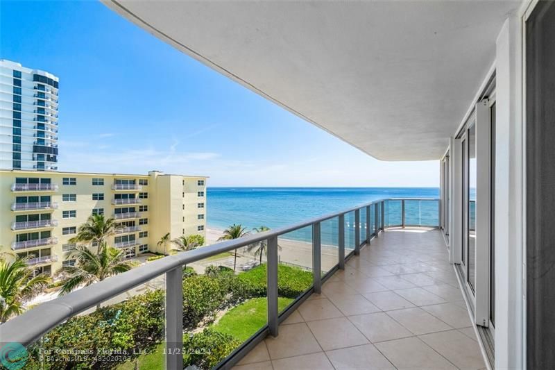 350 South Ocean Boulevard, Unit 5D Boca Raton, FL 33432 - Photo 9 of 35 a view of balcony with city view