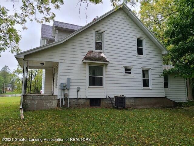 1822 East Lake Lansing Road Haslett, MI 48840 - Photo 3 of 6 house2