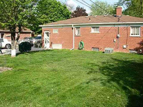 17629 Prospect Melvindale, MI 48122 - Photo 6 of 8 455330-5.JPG