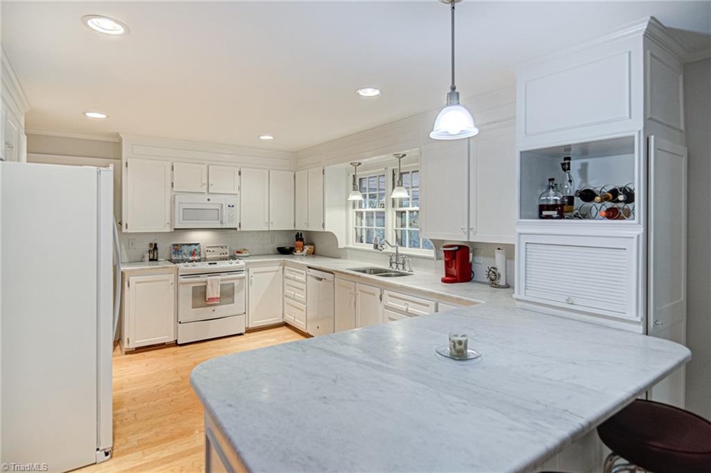 785 Arbor Road Winston-Salem, NC 27104 - Photo 13 of 36 Gallery Image 13
