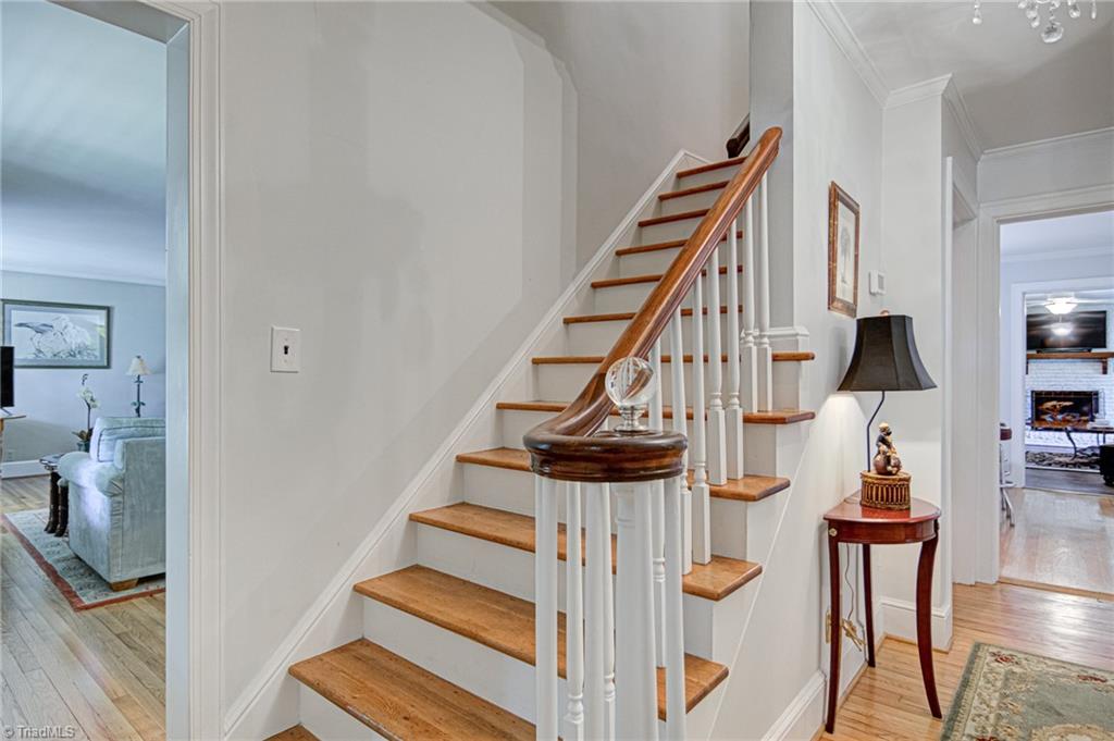 785 Arbor Road Winston-Salem, NC 27104 - Photo 3 of 36 Gallery Image 3