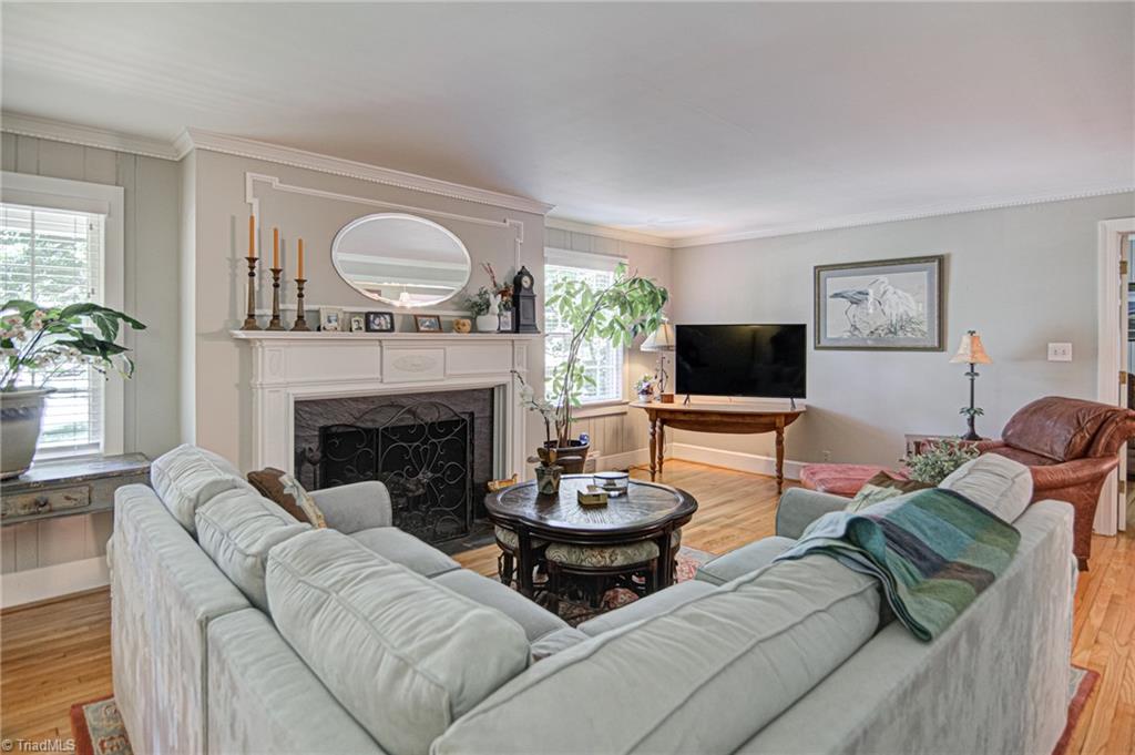 785 Arbor Road Winston-Salem, NC 27104 - Photo 4 of 36 Gallery Image 4