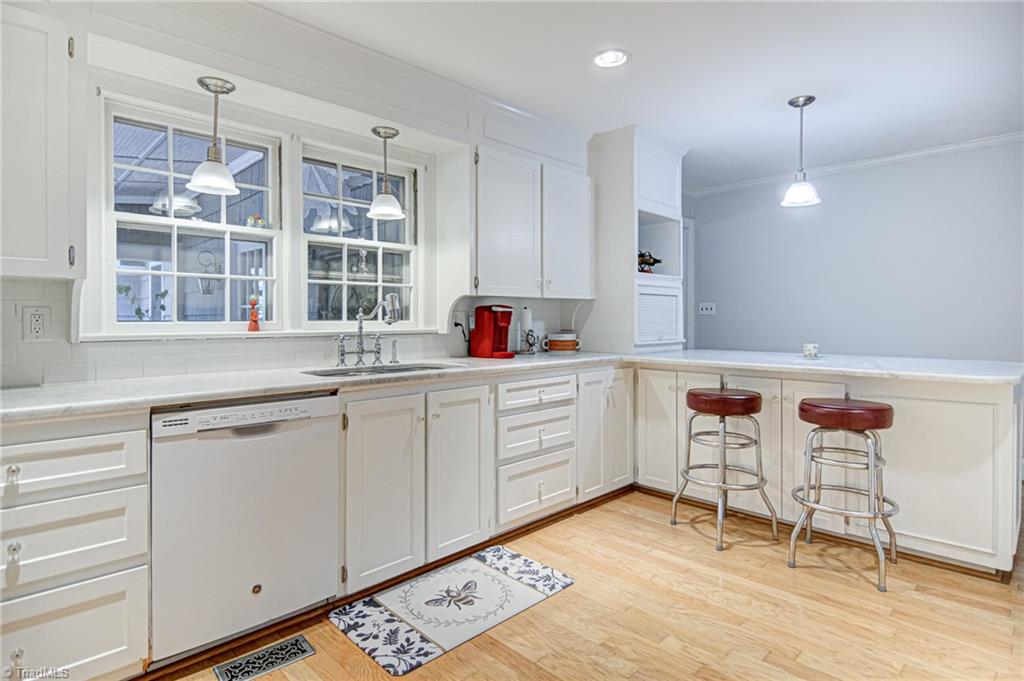 785 Arbor Road Winston-Salem, NC 27104 - Photo 10 of 36 Gallery Image 10