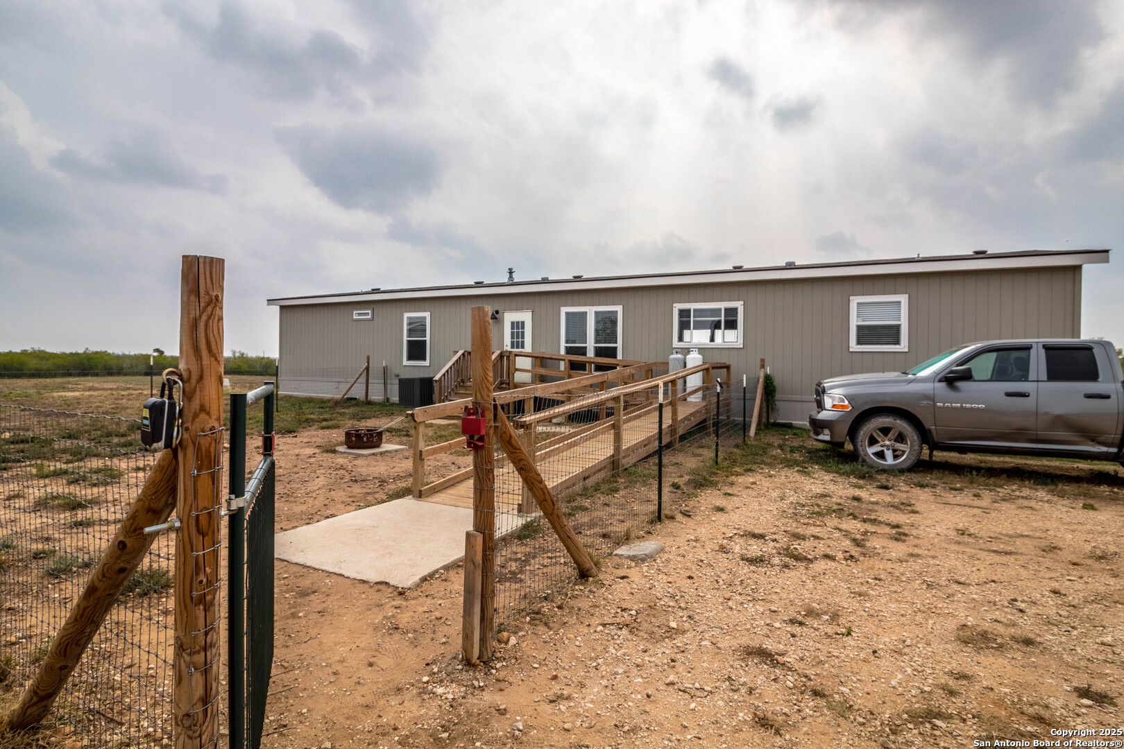 290 Lilly Bear Lane Moore, TX 78057 - Photo 29 of 62