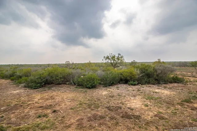 $629,900 | 290 Lilly Bear Lane, Moore, TX 78057