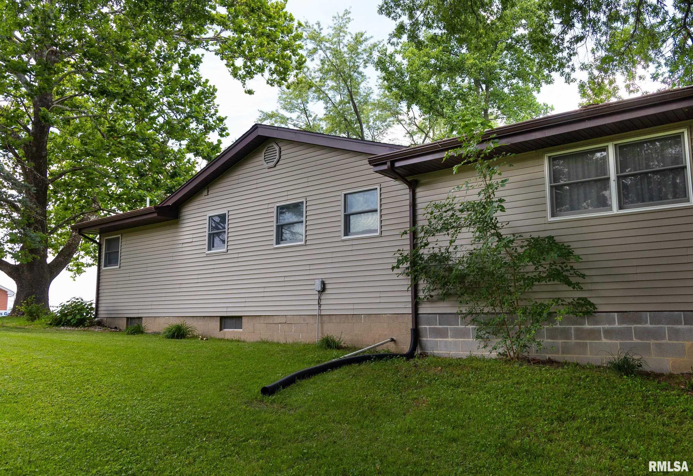319 Robin Road Macomb, IL 61455 - Photo 34 of 34