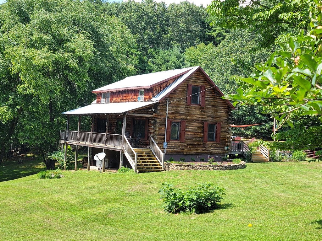 3569 Powerhouse Road Independence, VA 24348 - Photo 48 of 108 Gallery Image 48