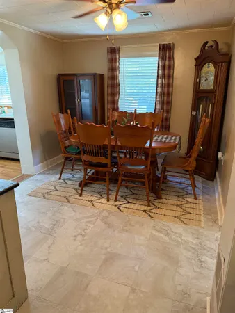 $135,000 | 615 Taylor Street, Central, SC 29630