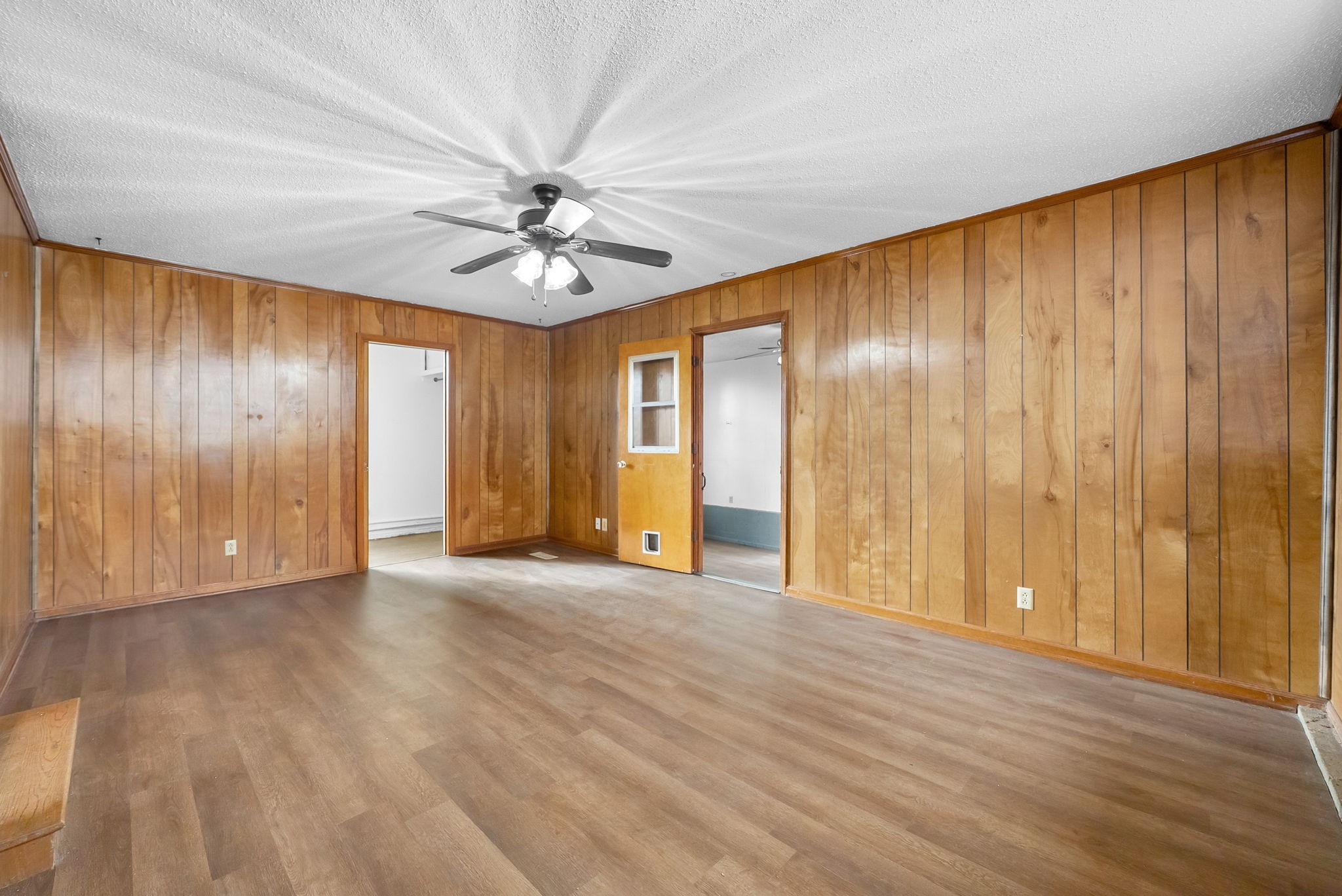 233 Pine Mountain Road Clarksville, TN 37042 - Photo 24 of 33 wooden floor in an empty room with a window