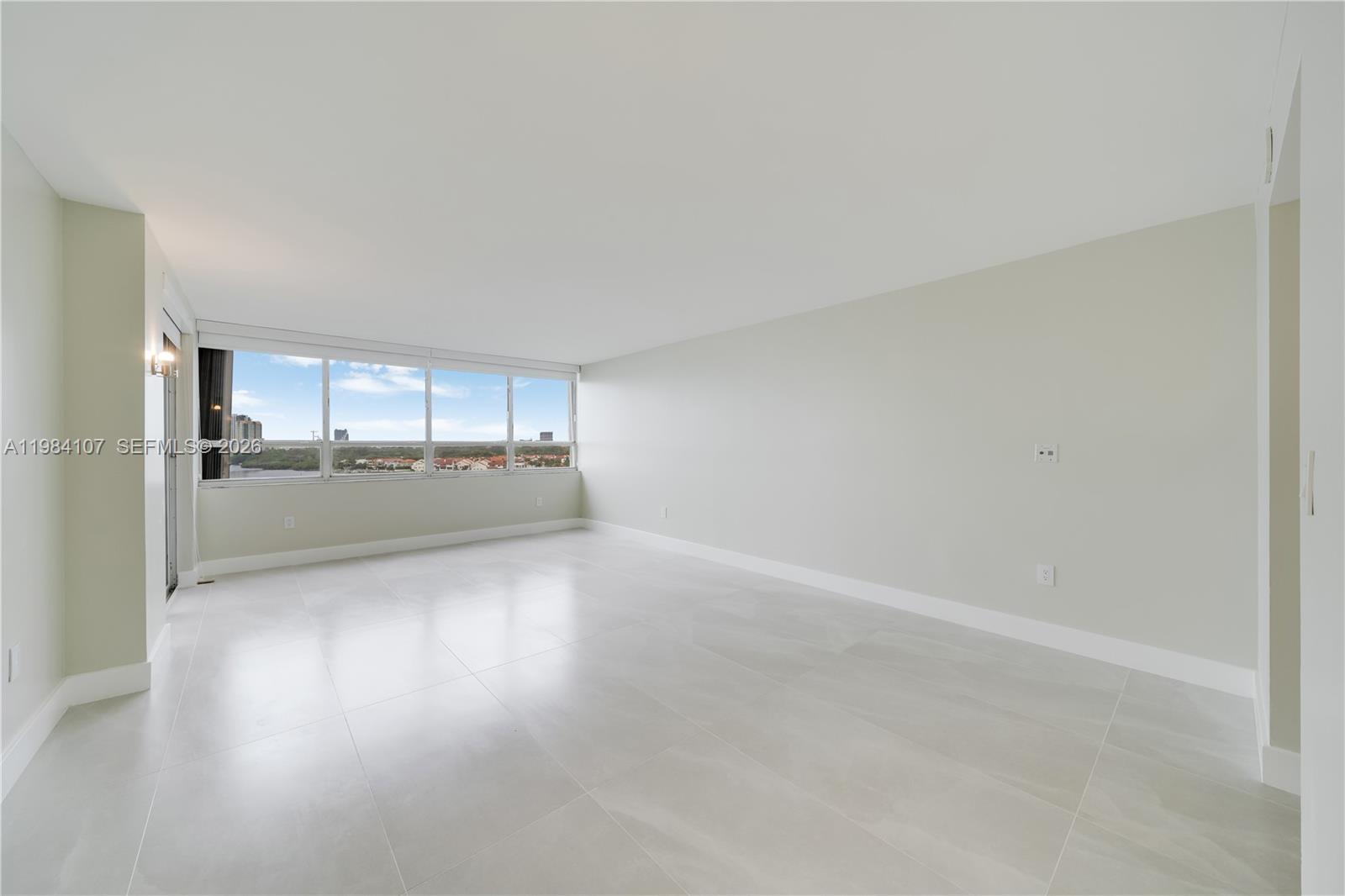 1 Grove Isle Drive, Unit A904 Miami, FL 33133 - Photo 18 of 44