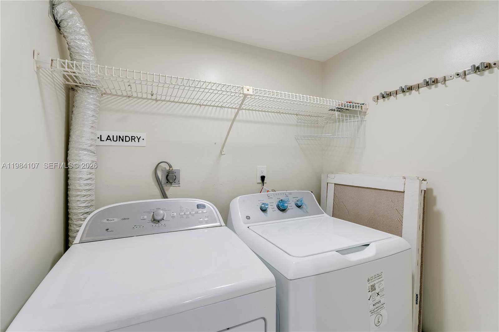 1 Grove Isle Drive, Unit A904 Miami, FL 33133 - Photo 33 of 44