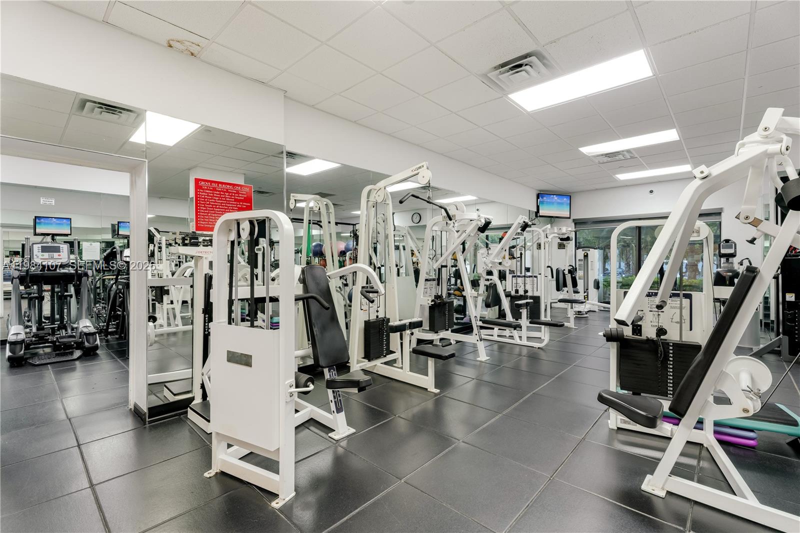 1 Grove Isle Drive, Unit A904 Miami, FL 33133 - Photo 36 of 44