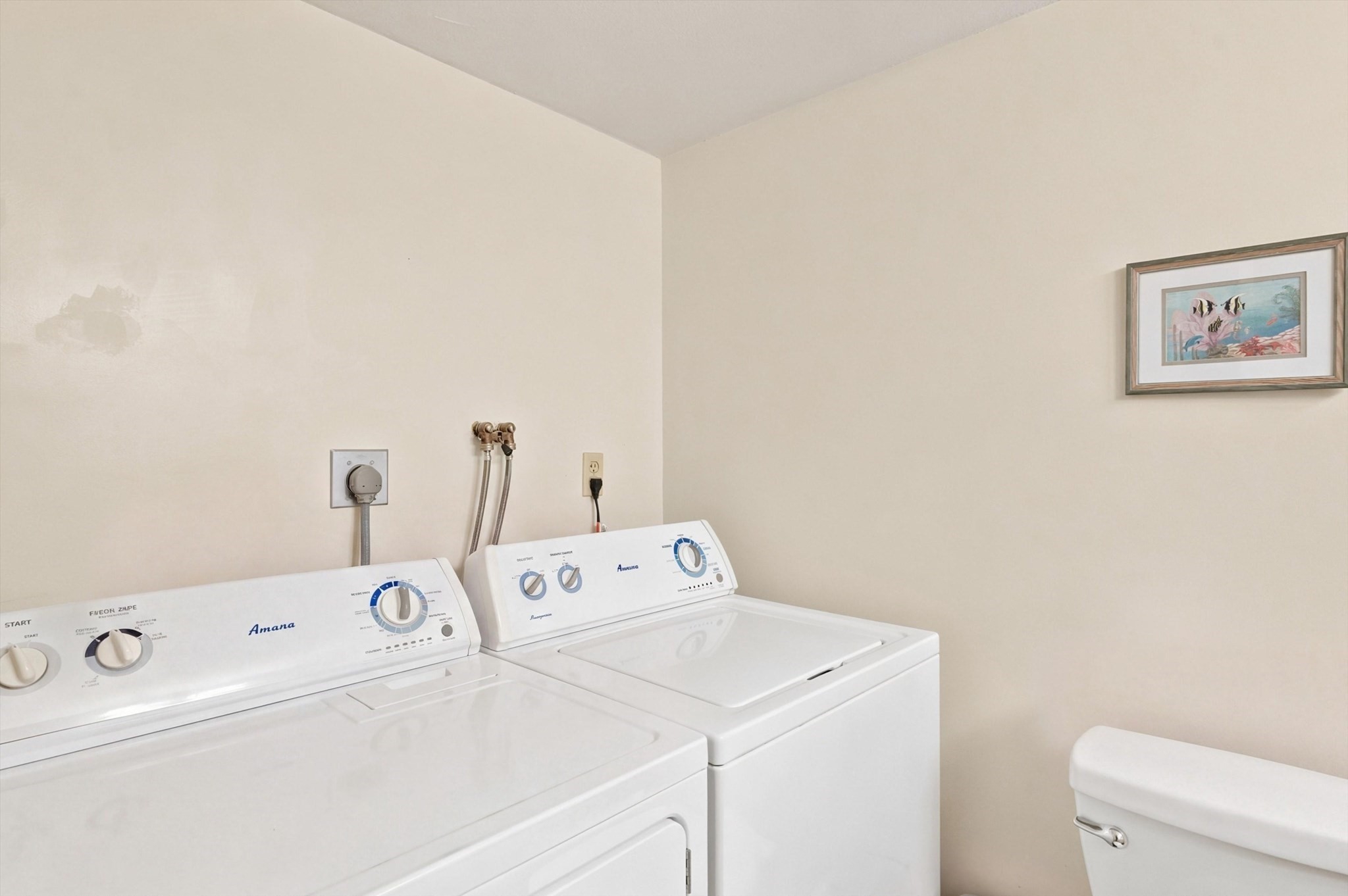 402 Paradise Road, Unit 3J Swampscott, MA 01907 - Photo 13 of 30 Gallery Image 13