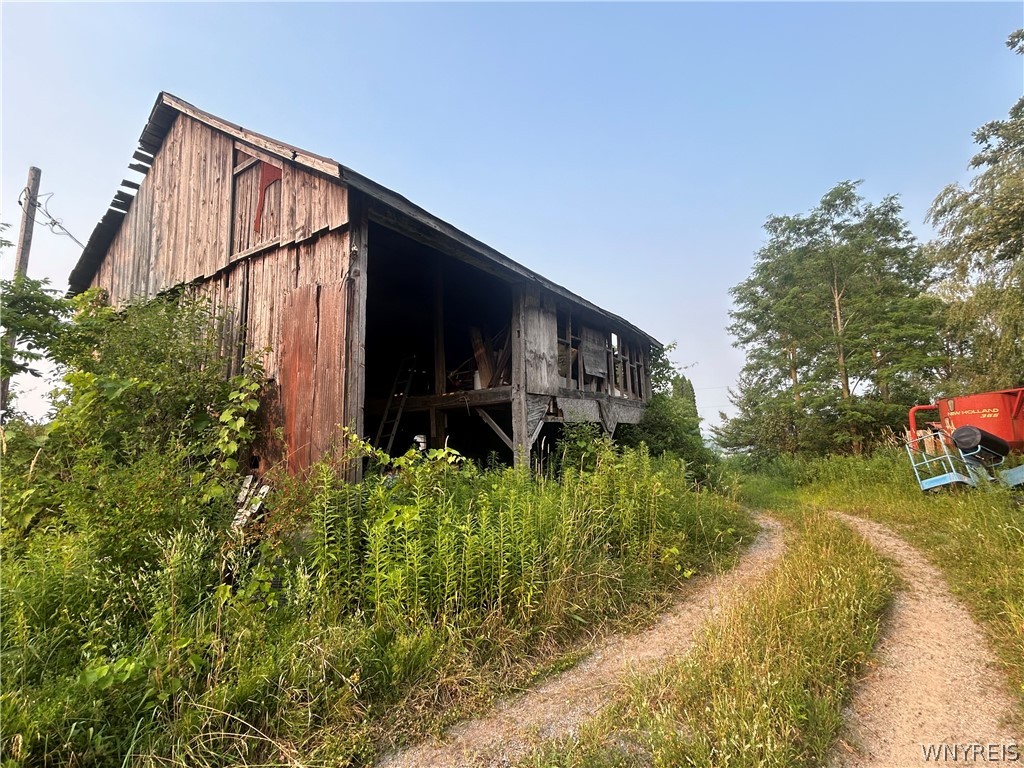 1214 French Road Bennington, NY 14011 - Photo 8 of 14
