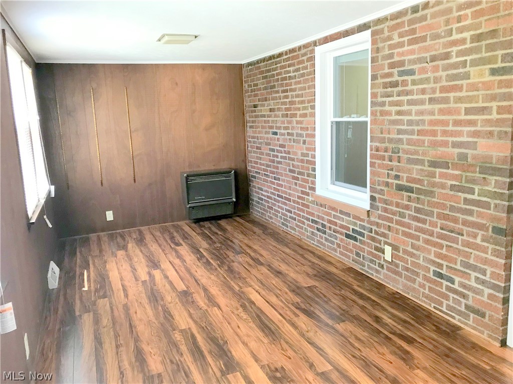 3774 Colony Road Cleveland, OH 44118 - Photo 9 of 35