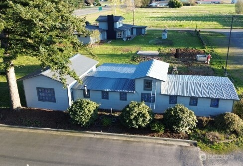 108 West Bartlett Road Lynden, WA 98264 - Photo 4 of 39