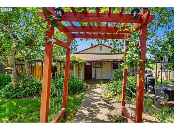 $499,000 | 318 Westfield Street, Silverton, OR 97381