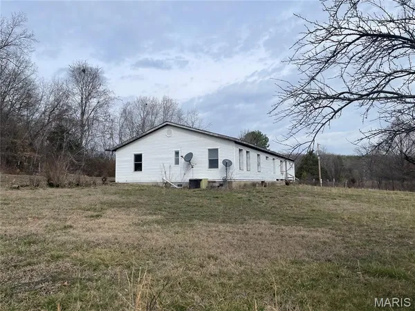 $89,900 | 103 Private Road, Piedmont, MO 63957