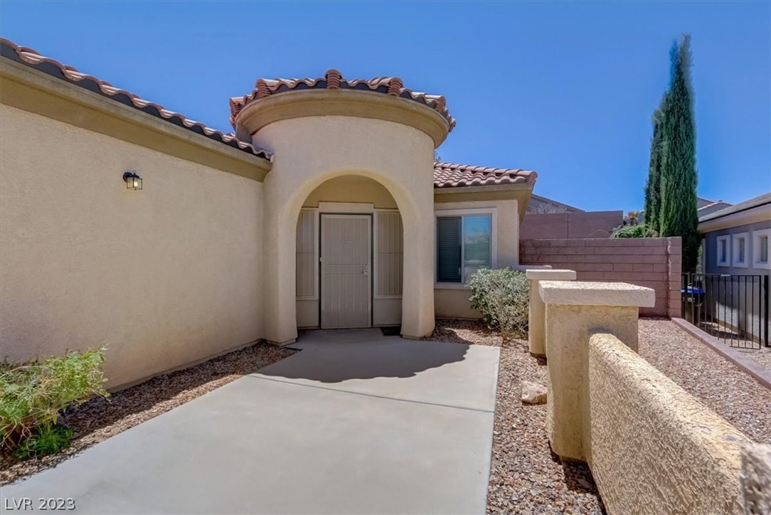 2629 Rue Montpellier Avenue Henderson, NV 89044 - Photo 3 of 50